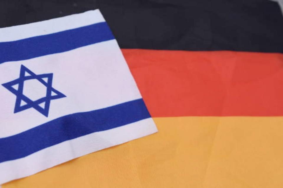 Німецька держава вимагає від Ізраїлю підтримки для отримання громадянства